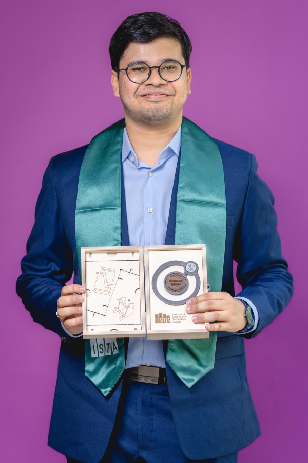 Graduate Soumyadip Mondal.